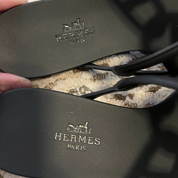 SOLD-100% Authentic Hermes Egerie Sandal, NWT - Picture 5 of 6